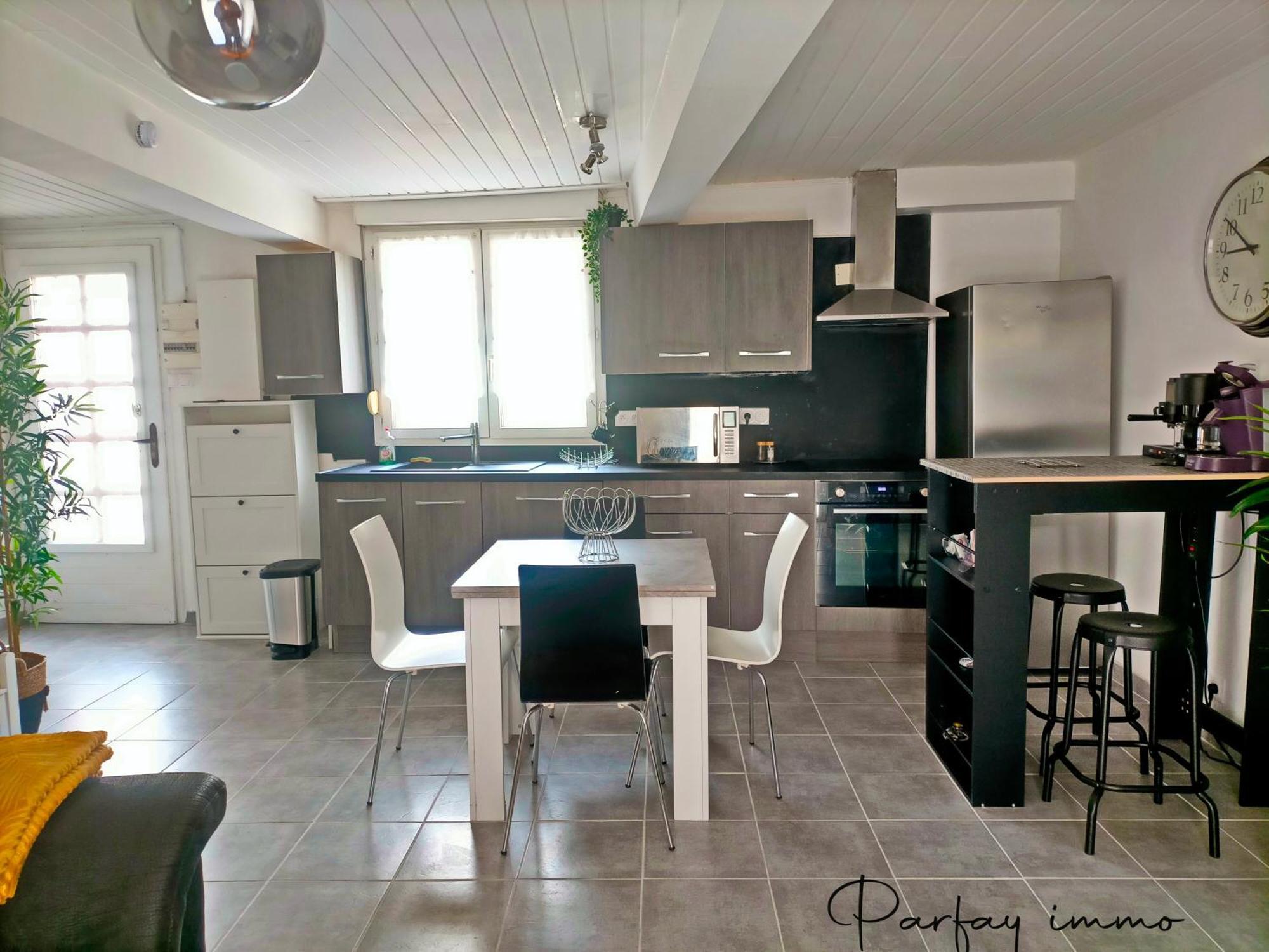 Maison De Bourg Avec Terrasse Holiday home